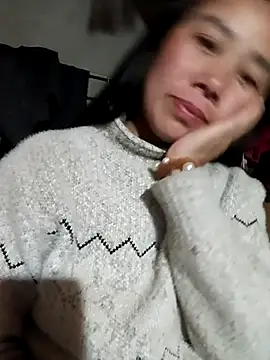 Chloe-ee's cam snapshot