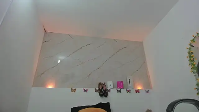 Sofii_Cooper1's cam snapshot