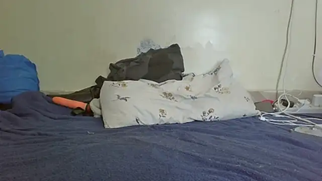 pink1000's cam snapshot