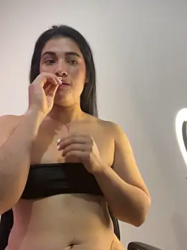 alice_shyness's cam snapshot