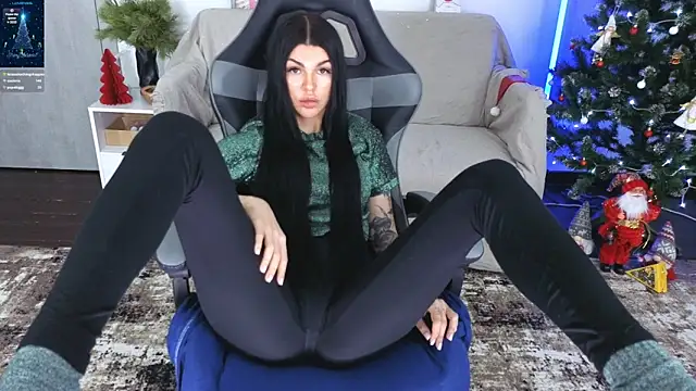 Tiffany_lab's cam snapshot