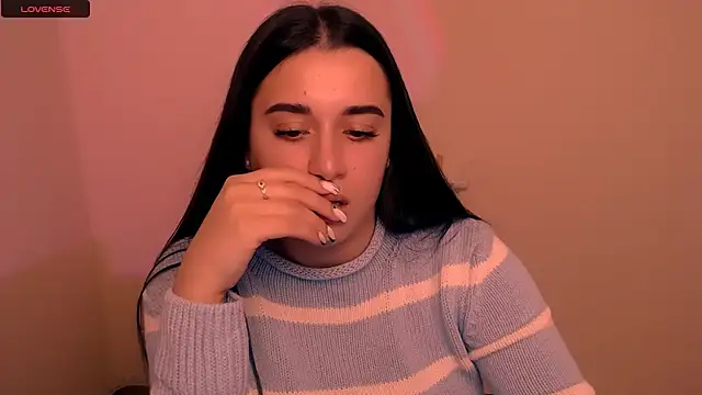 AlinaDoll_'s cam snapshot