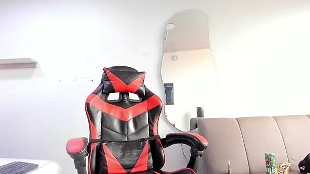 JackesTaylor's cam snapshot