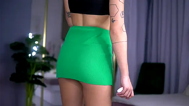 AnneFaris's cam snapshot