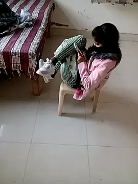 Kavya-collage's cam snapshot