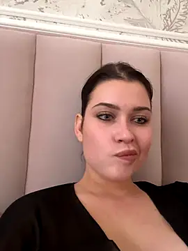 KikiWatson's cam snapshot