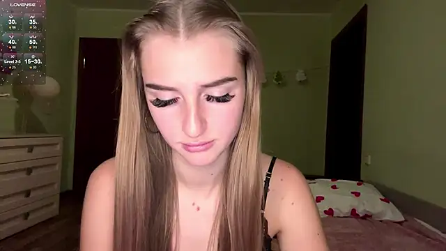 SweetJinny88's cam snapshot