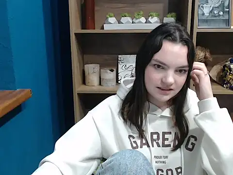 vwiann_juls's cam snapshot