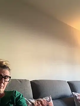 Mrsmoggy's cam snapshot