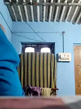 divyatamil143's cam snapshot