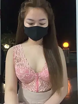 BabyThree_'s cam snapshot