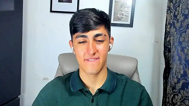 babymaik live sex cam