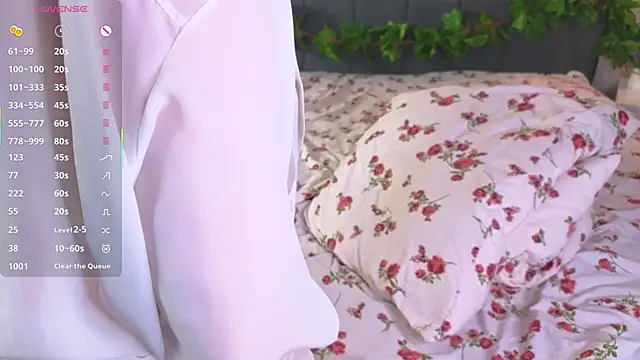 ConstanceHelms's cam snapshot