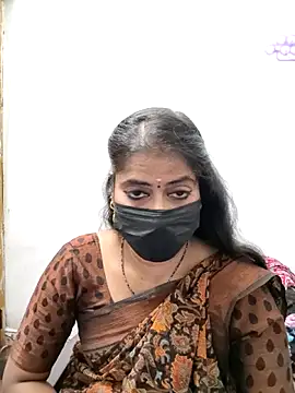 tamil_Sigappu_Roja's cam snapshot