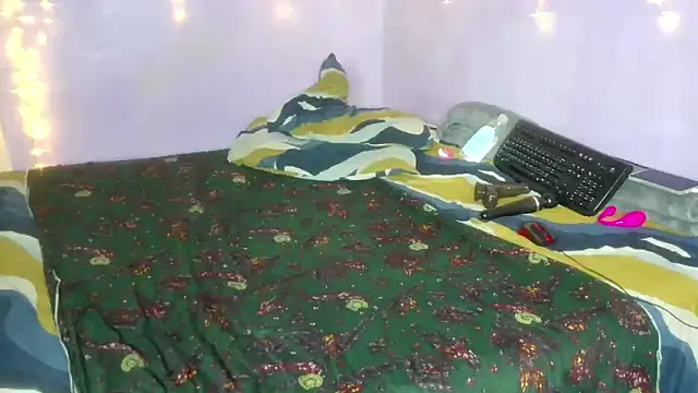 wilmaassylum's cam snapshot