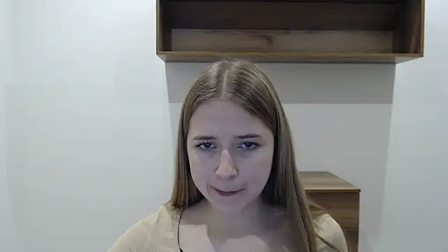 SweetBellaa_'s cam snapshot