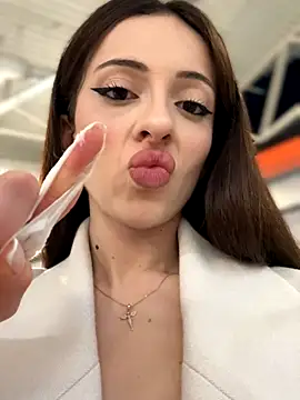 YeaLina live sex cam