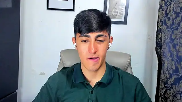 babymaik live sex cam