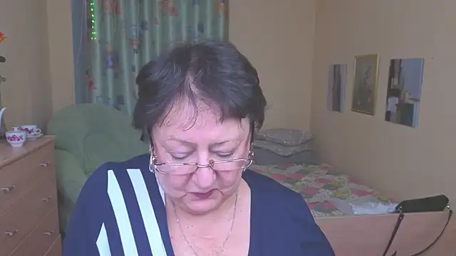 Margo_Moll's cam snapshot