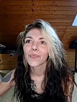 SophiaBlackfoxx's cam snapshot