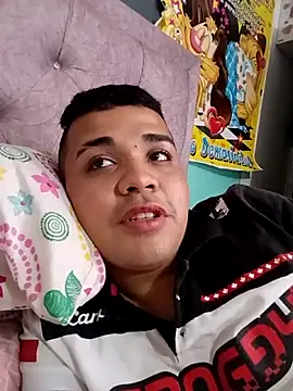 Emily_Jedet live sex cam