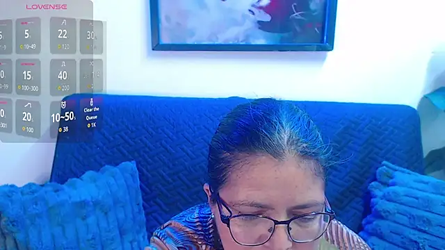 Linda_banks_'s cam snapshot