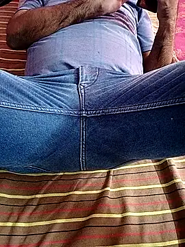 adicma123 live sex cam