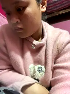 Thanhhuyen001's cam snapshot