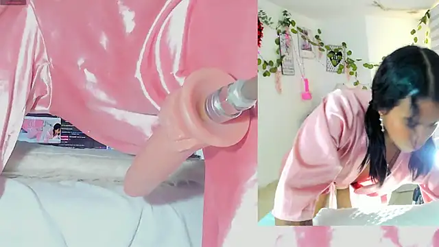 Rosy_Emely's cam snapshot