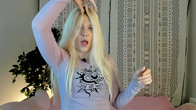 LoganCogdill's cam snapshot