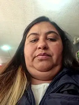 curvy_diva_'s cam snapshot