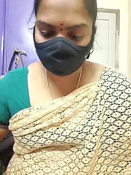 Paru_Tamil_Ponnu's cam snapshot