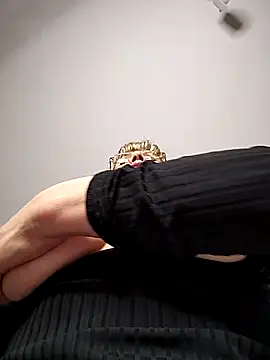 gentleblonde's cam snapshot