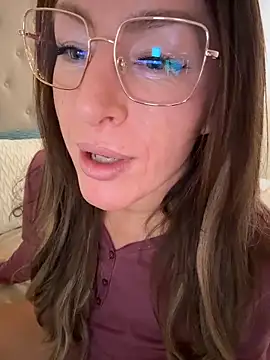 ChristinaSiemone's cam snapshot