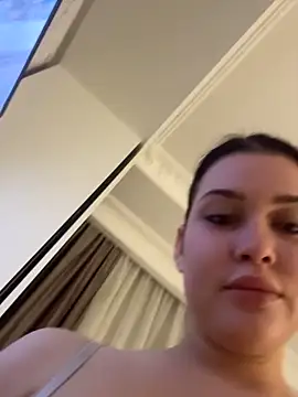 KikiWatson's cam snapshot