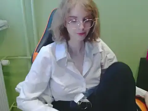 juicyPenny's cam snapshot