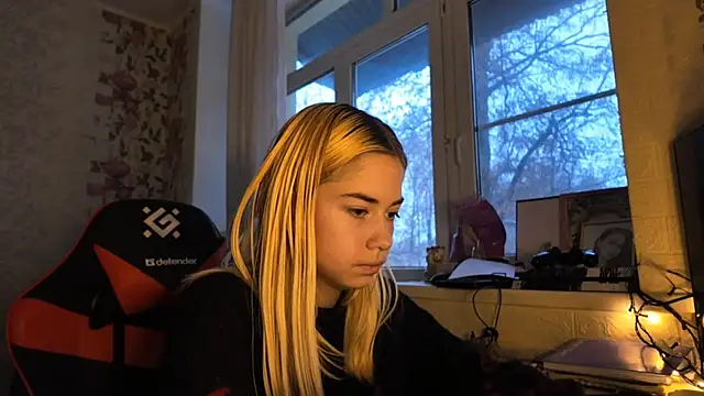 Witching_Moon's cam snapshot