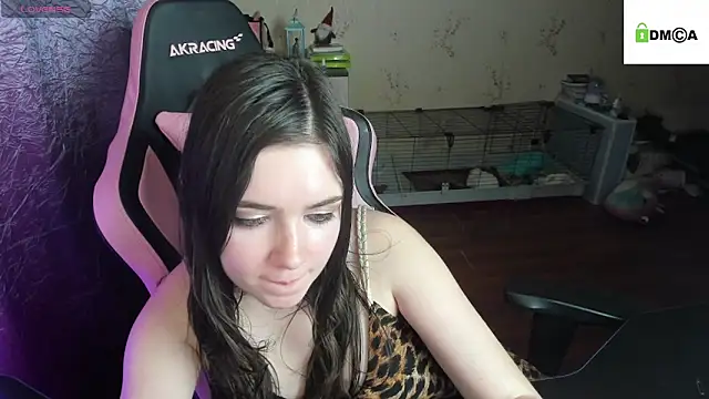 Crazy_forest_fairy's cam snapshot