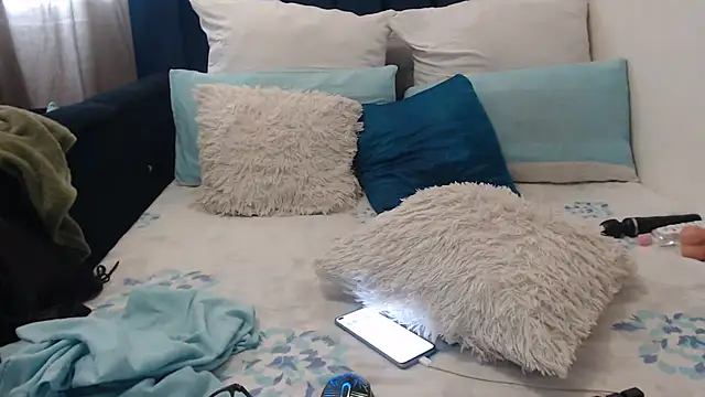 Diva-Lolah's cam snapshot