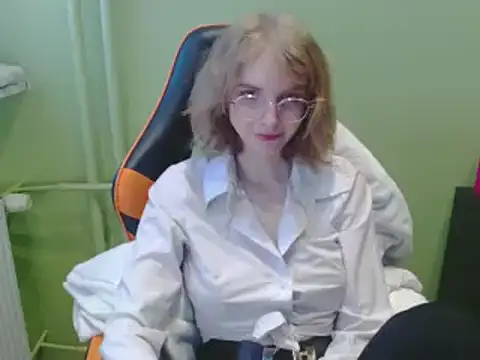 juicyPenny's cam snapshot