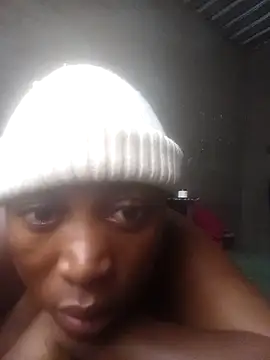 Bretbooty23's cam snapshot