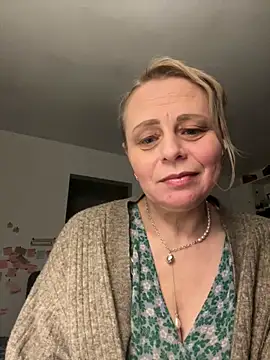 ToriLove777's cam snapshot