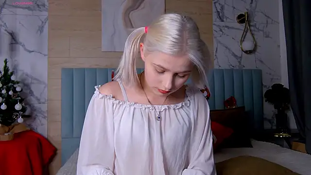 SandyShayes's cam snapshot