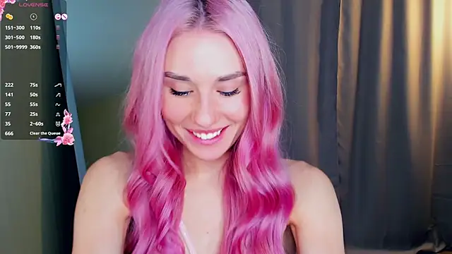 MinaRuzzo's cam snapshot