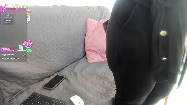 Abbeyk11 live sex cam