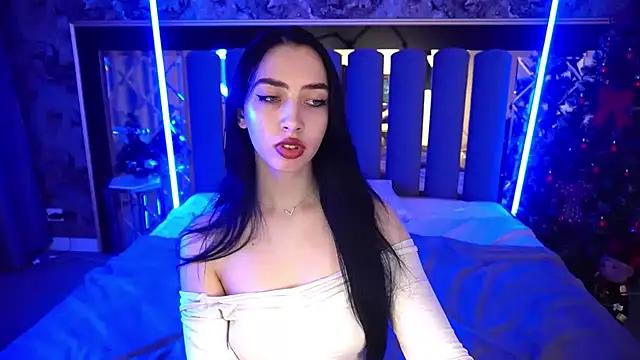 WildKittenX_'s cam snapshot