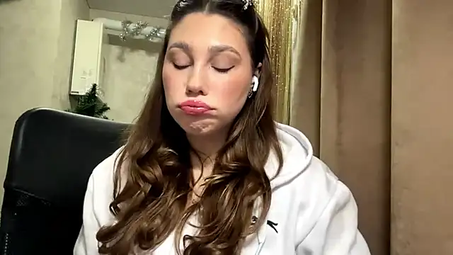 MyFavoritday's cam snapshot