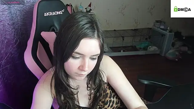 Crazy_forest_fairy's cam snapshot