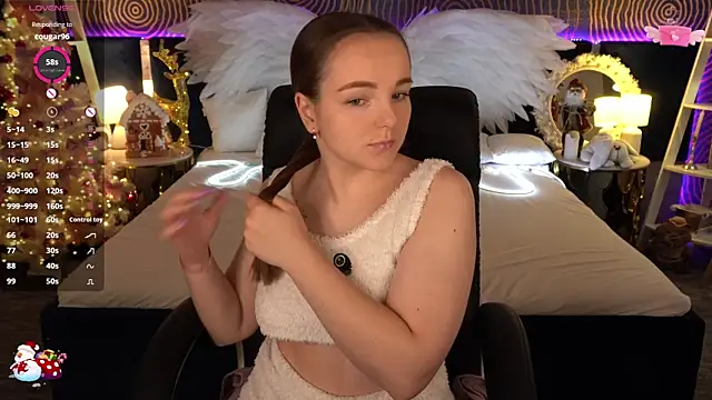 FoxyShy's cam snapshot