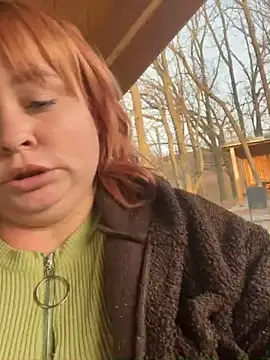 BigboobsDream99's cam snapshot